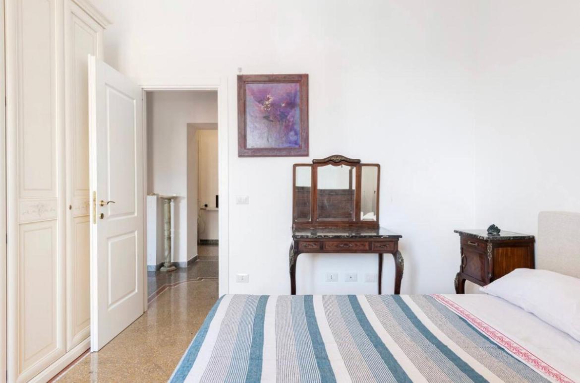 Roma Private Rooms Luaran gambar